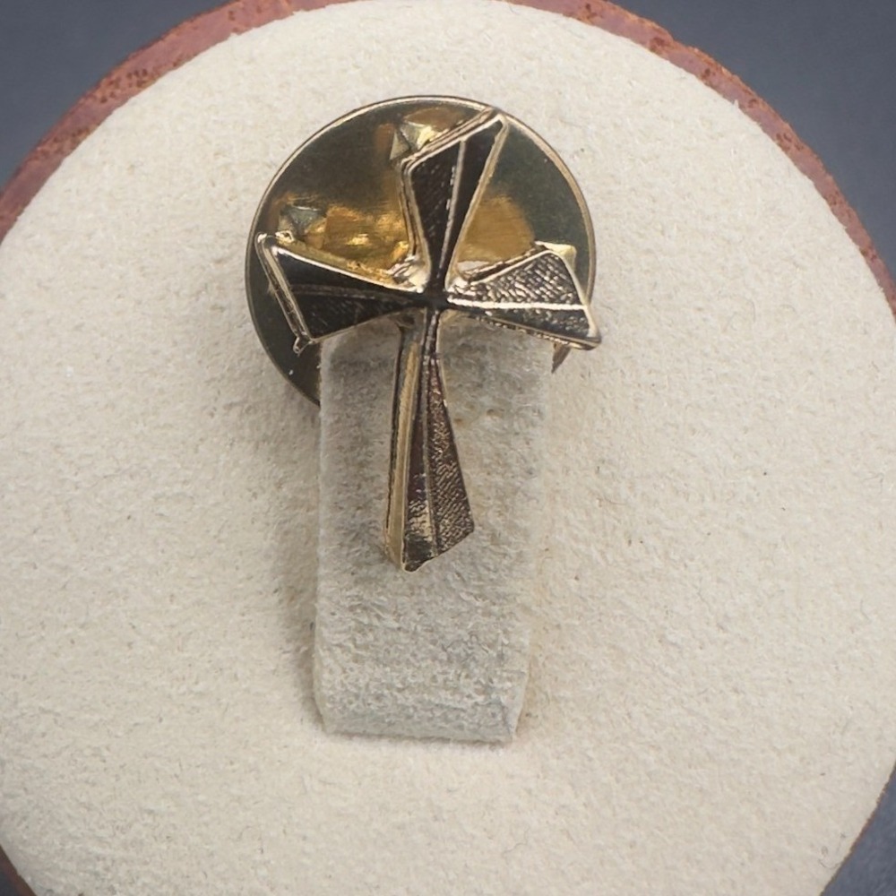 Vintage Goldtone Modern Cross Lapel‎ Pin – Christian Symbol Brooch